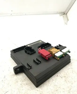 Audi A4 S4 B7 8E 8H Comfort/convenience module 8E0907279K