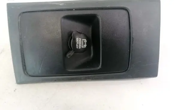Dodge Journey Cigarette lighter 100001095 100001095REV