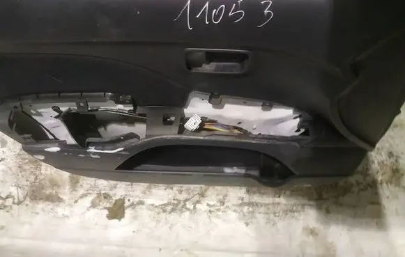 Mitsubishi Outlander Front door card panel trim 