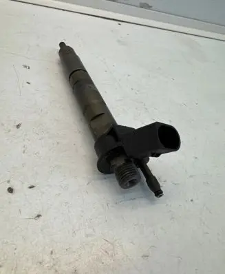 BMW 5 F10 F11 Fuel injector 780542802 2253E11 68786EH
