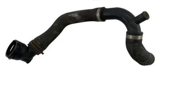 Volkswagen Touran II Engine coolant pipe/hose 5K0121087