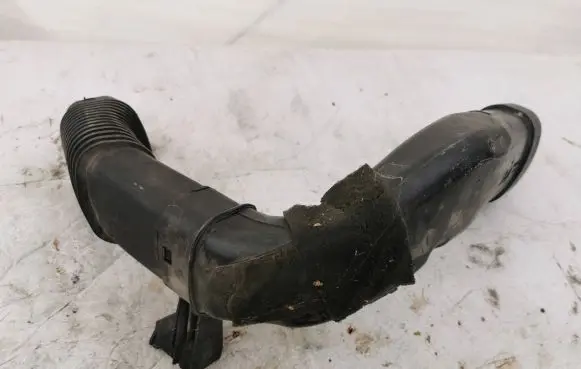 Ford Galaxy Air intake duct part 1062008S01