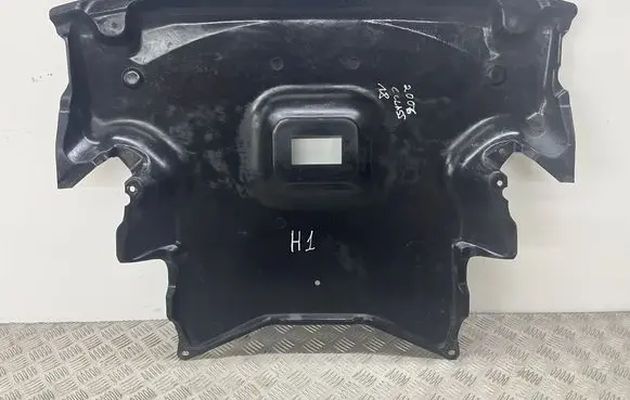 Mercedes-Benz CLC CL203 Engine splash shield/under tray A2035243230