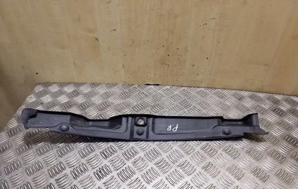 Fender end trim