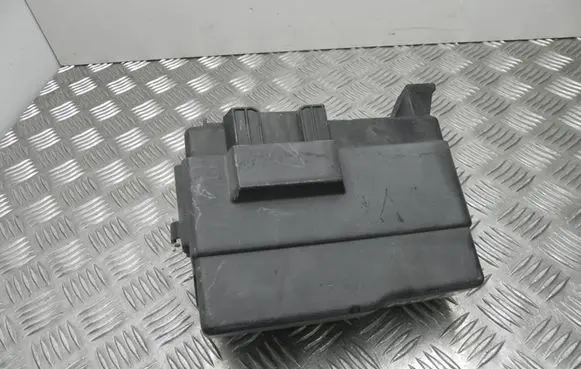 Nissan Interstar Fuse box set 7154708230 K979
