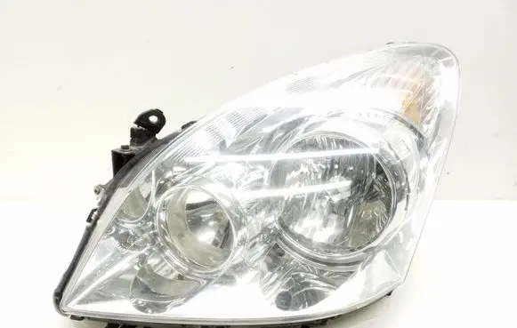 Toyota Corolla Verso AR10 Headlight/headlamp