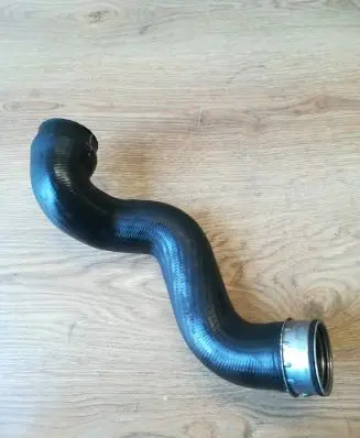 Audi A4 S4 B6 8E 8H Intercooler hose/pipe