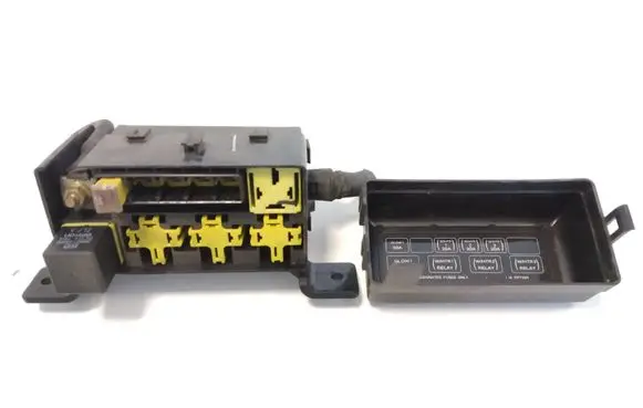 KIA Sorento Fuse module 0K53A67BX1