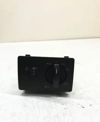 Ford Focus Light switch 4M5T13A024MA