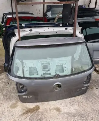 Volkswagen Golf V Tailgate/trunk/boot lid