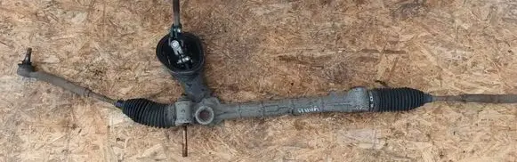 Toyota Yaris Steering rack