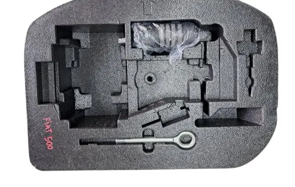 Fiat 500 Spare wheel section trim 52108843