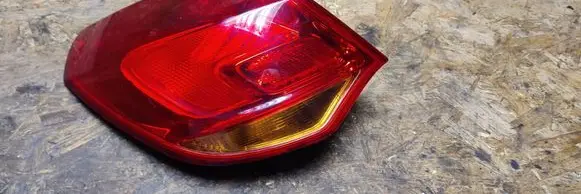 Opel Astra J Tailgate rear/tail lights 1090098