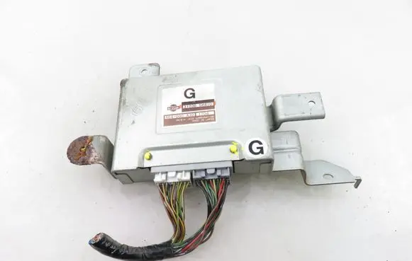 Nissan Almera N16 Gearbox control unit/module 310365M410