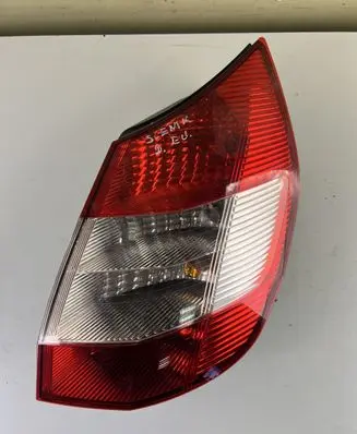 Renault Scenic II - Grand scenic II Rear/tail lights 15911600