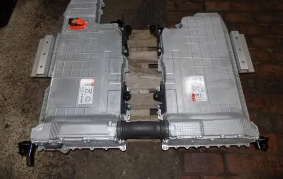 Mazda CX-60 Hybrid / electric car battery KBY330210