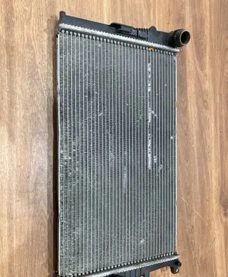 BMW 3 F30 F35 F31 Coolant radiator 7600511