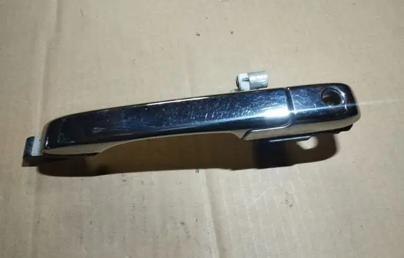 Honda CR-V Front door exterior handle