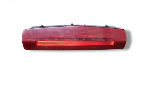 Opel Astra H Third/center stoplight 13252463