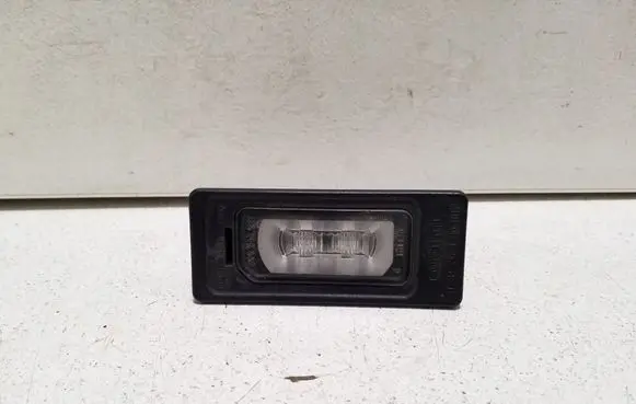 Audi Q3 8U Number plate light 4G0943021