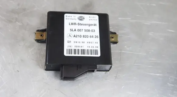 Mercedes-Benz CLK A208 C208 Light module LCM A2108206426