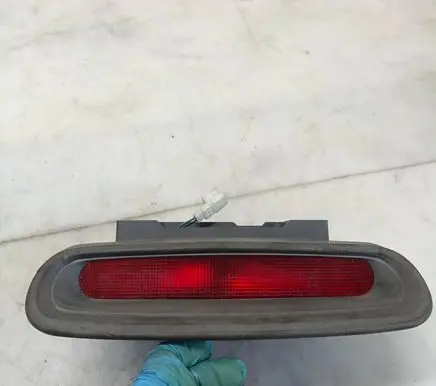 Hyundai Santa Fe Third/center stoplight 92750260