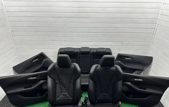 BMW 2 Active Tourer U06 Seat and door cards trim set 