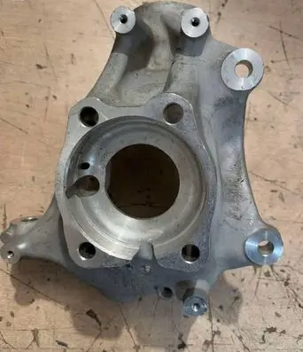 BMW 4 G22 G23 G24 G26 Front wheel hub spindle knuckle 6892507