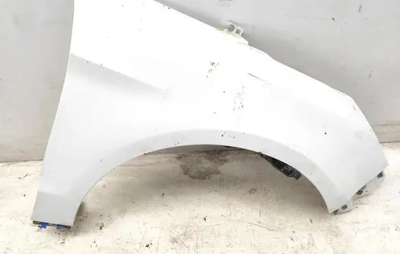 Ford Galaxy Fender