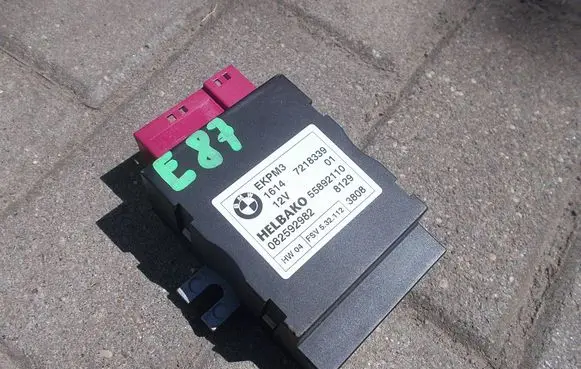 BMW 1 E81 E87 Fuel injection pump control unit/module 7218339 082592982 55892110