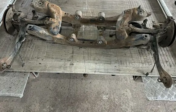 Ford Kuga II Rear subframe 