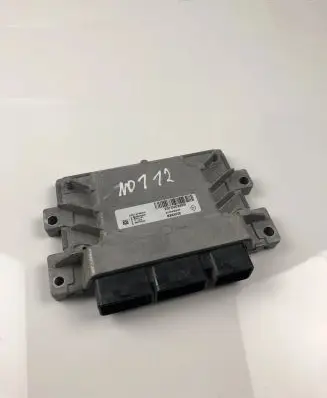 Renault Zoe Engine control unit/module ECU 237D40289R 237D40054R