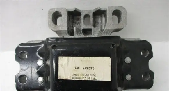 Audi A3 S3 8L Gearbox mount