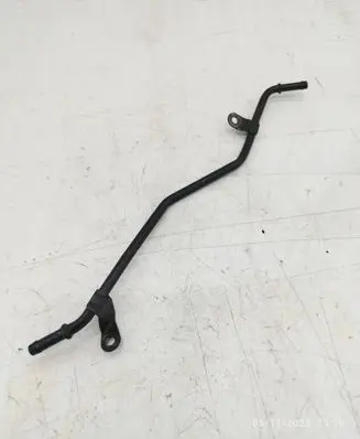 Volkswagen PASSAT B6 Engine coolant pipe/hose 5N0121070g