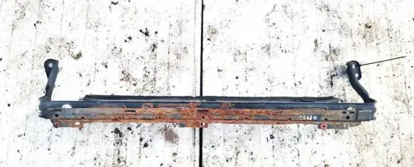 Volvo V50 Radiator support slam panel 