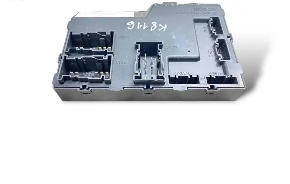 Ford Fiesta Comfort/convenience module 8V5115K600EH F005V01045 030141298101