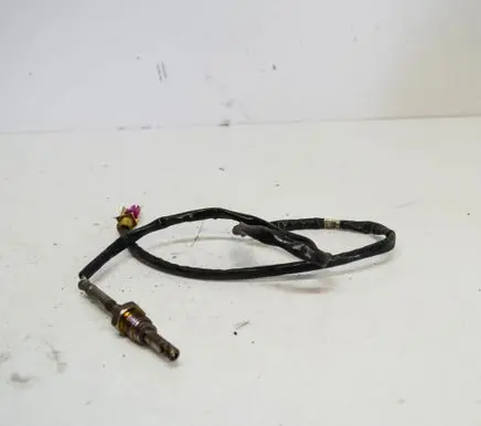 Audi A6 S6 C7 4G Oil temperature sensor 4G0906088AA