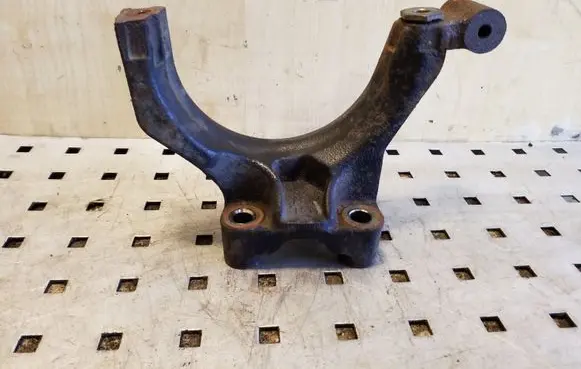 Volkswagen PASSAT B8 Other engine bay part 04L131425A