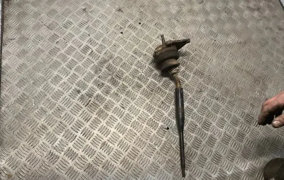 Nissan Patrol 260 Gear shifter/selector