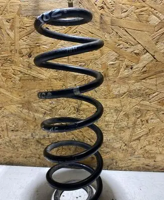 Skoda Octavia Mk3 (5E) Rear coil spring