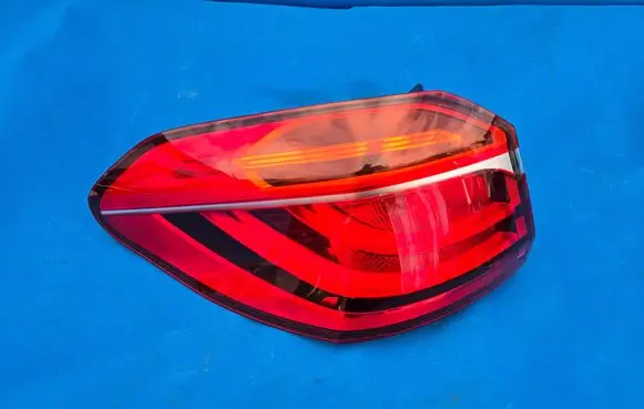 BMW 2 F46 Rear/tail lights 7491347