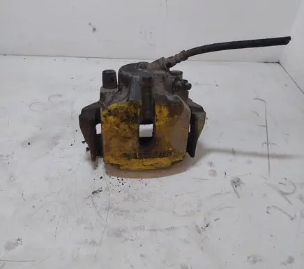 BMW 5 E39 Front brake caliper