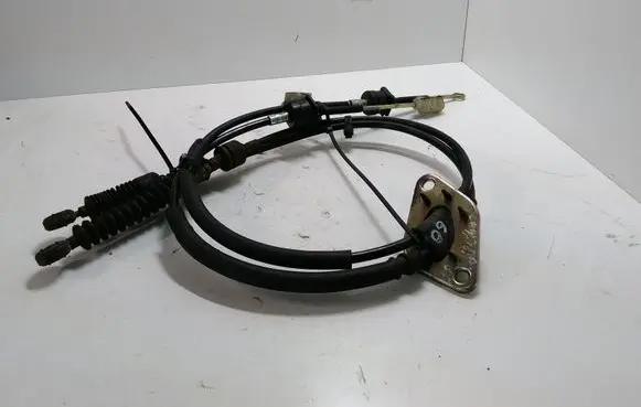 Volvo S40, V40 Gear shift cable linkage 30614219