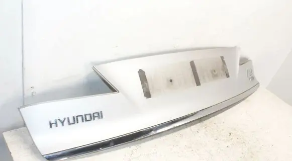 Hyundai i40 Tailgate trim 873713Z300