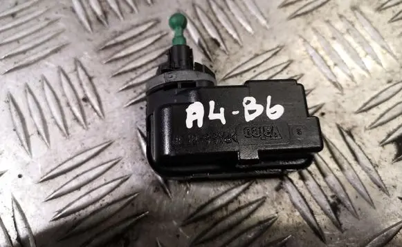 Audi A4 S4 B6 8E 8H Headlight level adjustment motor 1j0941295f