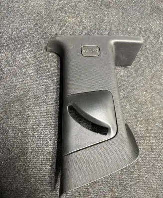 Chevrolet Camaro (B) pillar trim (top) 84016269 GMGT001 ES1670TP0
