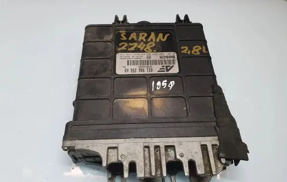 Volkswagen Sharan Engine control unit/module 021906256AD 0261204889