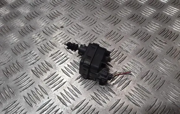 Toyota Previa (XR30, XR40) II Headlight level adjustment motor 8722132045