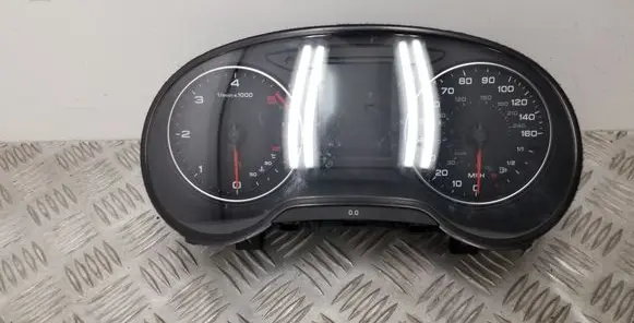 Audi A3 S3 8V Speedometer (instrument cluster) 8V0920960G A2C90492500
