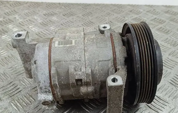 Jeep Grand Cherokee Air conditioning (A/C) compressor (pump) 6820299